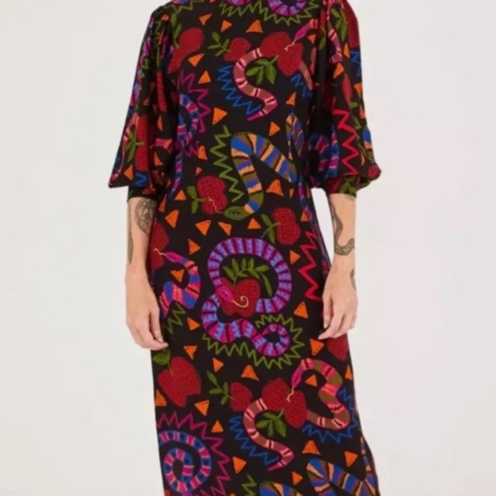 FARM RIO Black Jungle Fruits Midi Dress In Snake Fruit Black Small